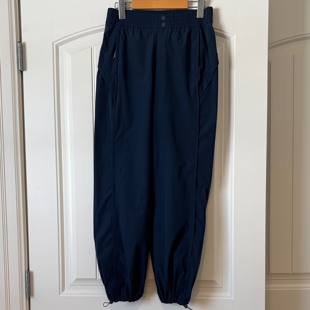 Avalanche Women’s Trainer Pants Size XS